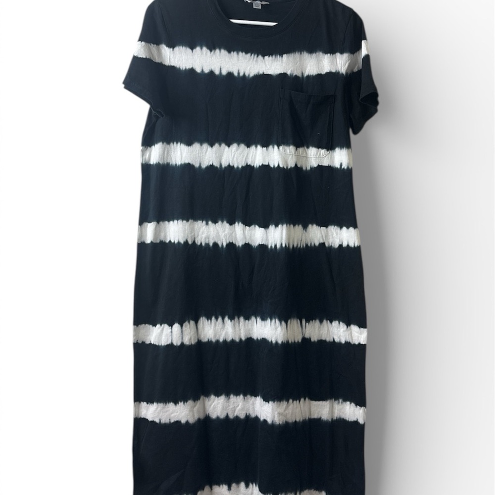 Time and Tru Black Top